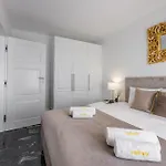 Apartment Emihouse Riverside Premium - Free Parking, Center