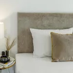 Emihouse Riverside Premium - Free Parking, Center *