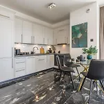 Apartman Emihouse Riverside Premium - Free Parking, Center *