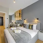 Apartment Emihouse Riverside Premium - Free Parking, Center *