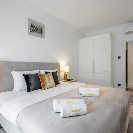 Daire Emihouse Riverside Premium - Free Parking, Center *
