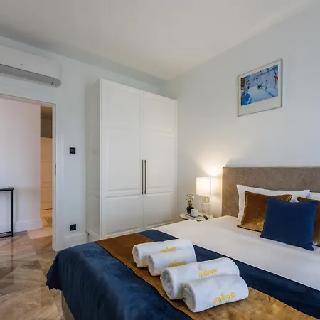 Emihouse Riverside Premium - Free Parking, Center Daire Rzeszow