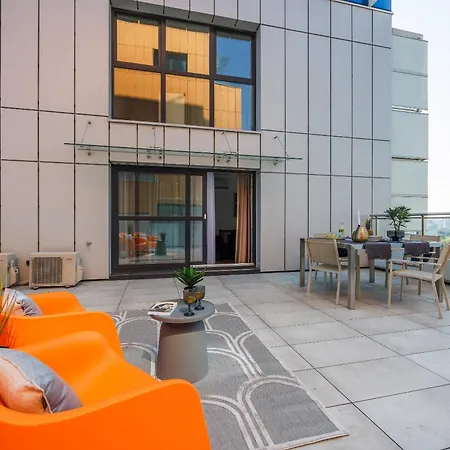 Daire Emihouse Riverside Premium - Free Parking, Center