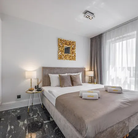 Apartment Emihouse Riverside Premium - Free Parking, Center