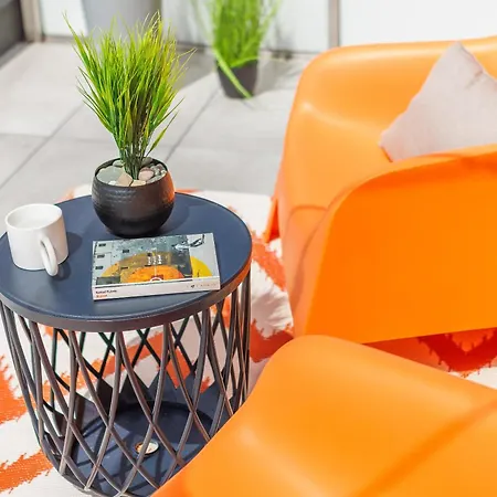 Apartment Emihouse Riverside Premium - Free Parking, Center Rzeszow
