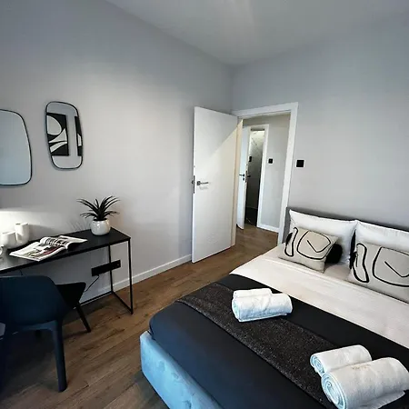 Emihouse Riverside Premium - Free Parking, Center Daire Rzeszow