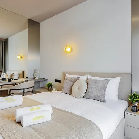 Emihouse Riverside Premium - Free Parking, Center Daire