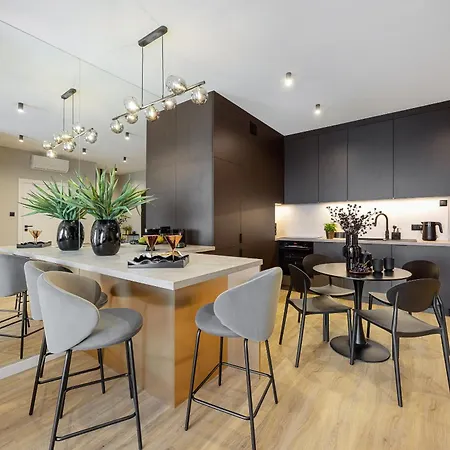 Apartman Emihouse Riverside Premium - Free Parking, Center Rzeszów