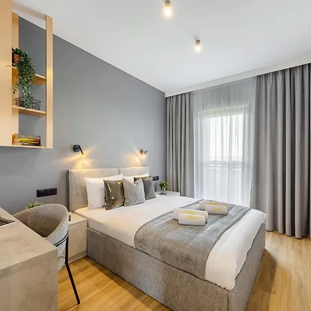 Emihouse Riverside Premium - Free Parking, Center Daire Rzeszow