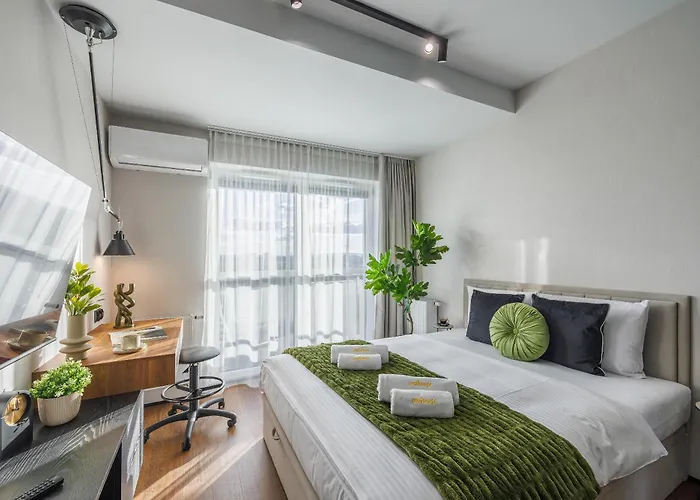 Emihouse Riverside Premium - Free Parking, Center Apartment Rzeszow