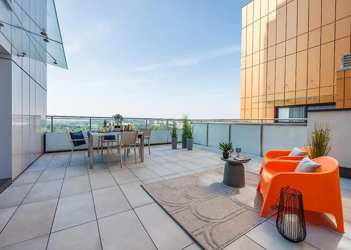 Emihouse Riverside Premium - Free Parking, Center *