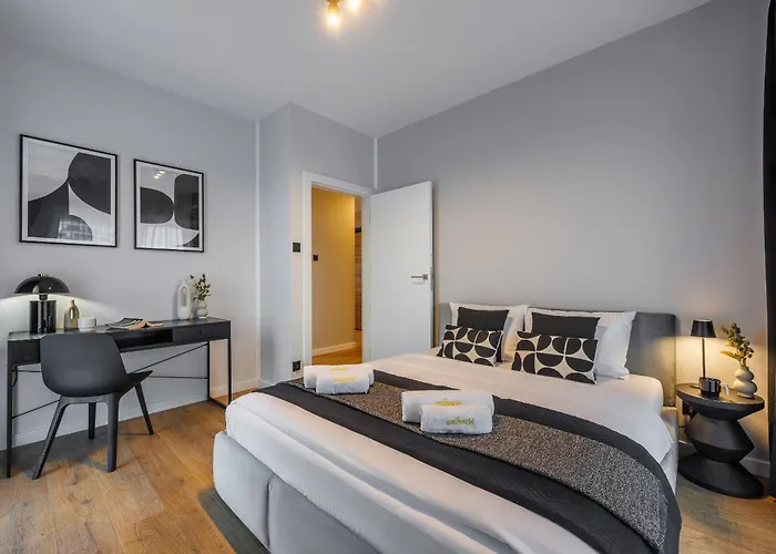 Apartment Emihouse Riverside Premium - Free Parking, Center