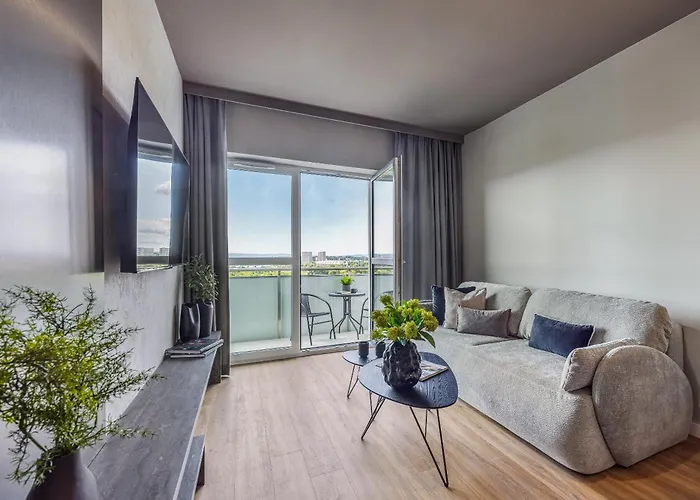 Emihouse Riverside Premium - Free Parking, Center Apartment Rzeszow