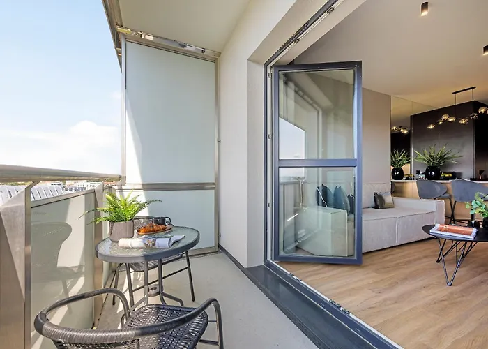 Apartment Emihouse Riverside Premium - Free Parking, Center